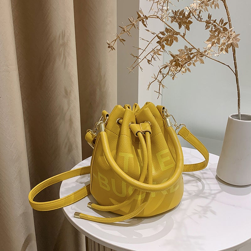 2022 Fashion Versatile Letter Style Single Shoulder Crossbody Women'S Bag Lightweight Bucket Bag - Image 1