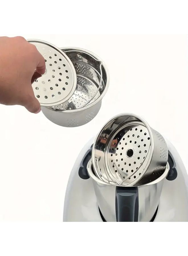 سلة البخار المصنوعة من الفولاذ المقاوم للصدأ 304 مع مقبض مريح، باللون الفضي، متوافقة مع Thermomix TM5 وTM6، تصميم متعدد الاستخدامات للبخار والغسل والشطف، متينة وسهلة التنظيف، أداة طهي حديثة مثقبة للمطبخ. - Image 5