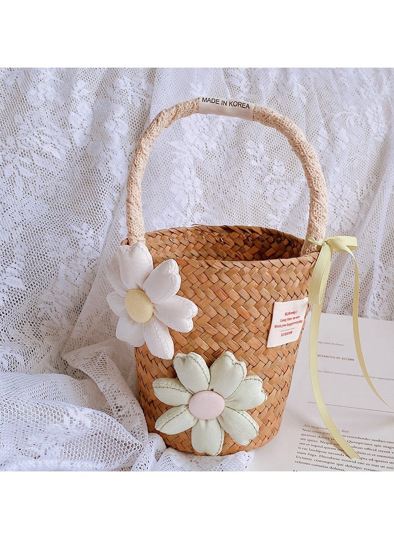 KUYING New Fashion Instagram Wind Flower Flower Grass Woven Handbag 