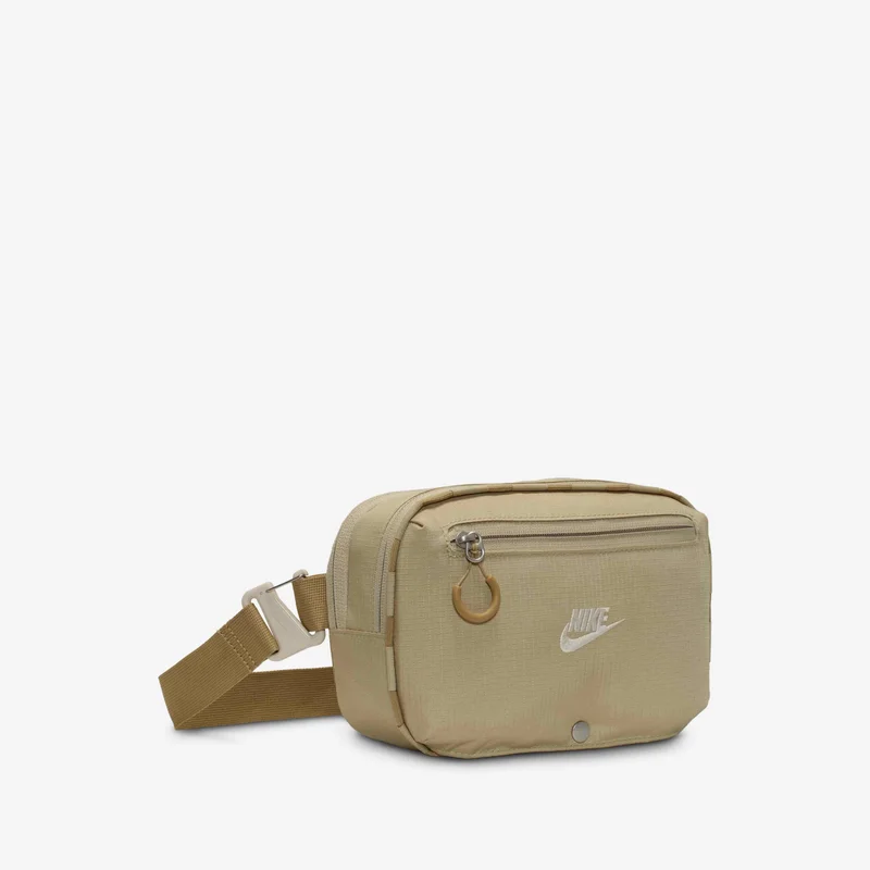 نايكي حقيبة كروسبودي هايوورد باترول