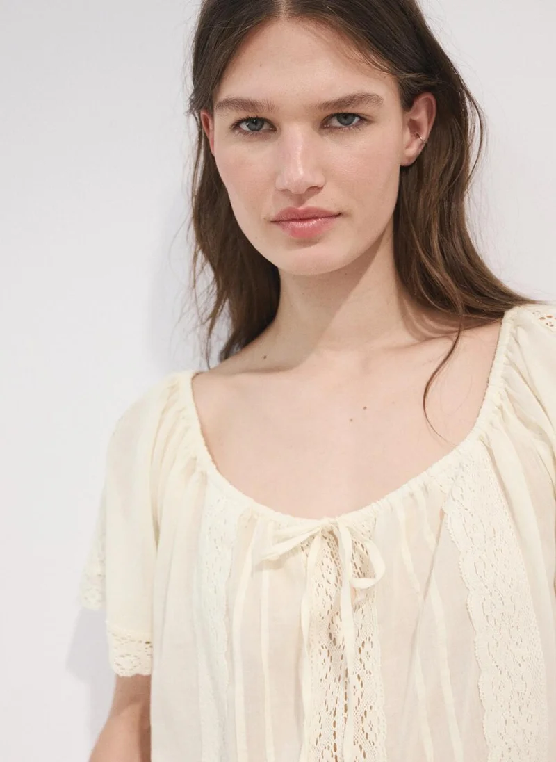 مانجو Cotton Lace Blouse