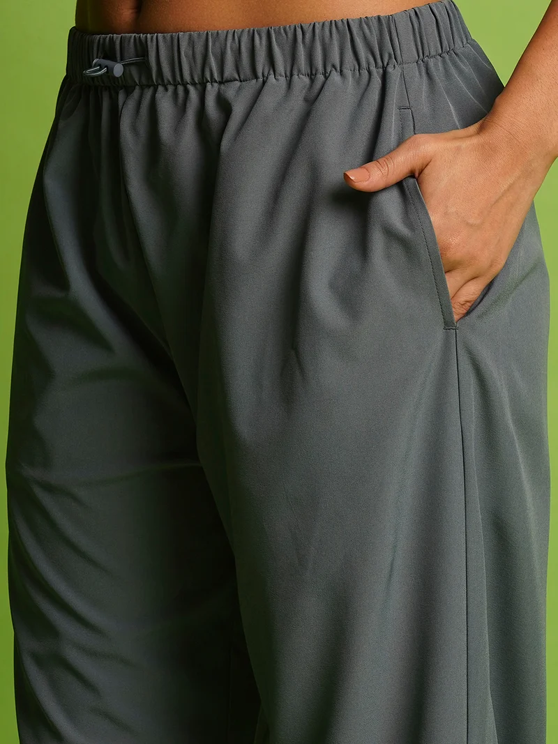globus Women Loose Fit Parachute Trousers