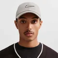 نايكي أسود