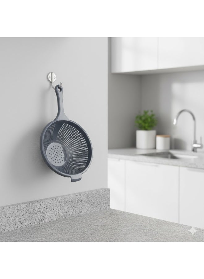 FAVELA Plastic kitchen colander with handle – ideal for draining and washing pasta, vegetables and fruits – gray color - Image 1