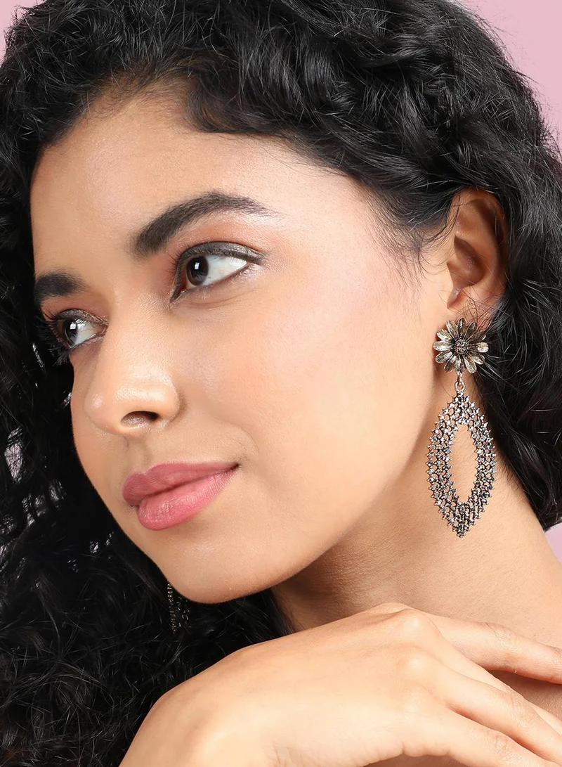 SOHI Intricate Daisy Eye Artificial Drop Earring Jewellery