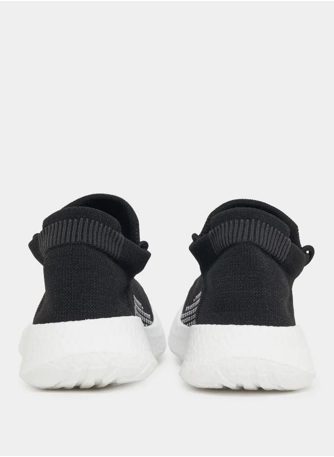 ستايلي Lace Up Knit Sneakers