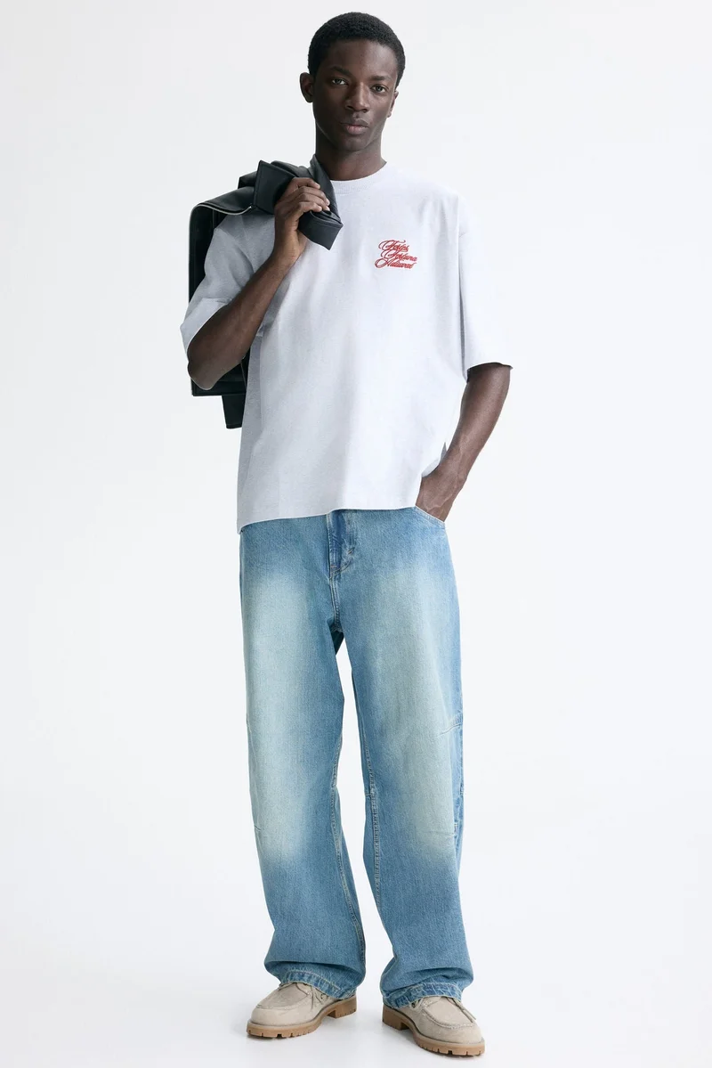 اتش اند ام تي-شيرت بقصّة فضفاضة