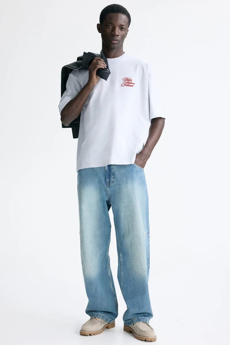 اتش اند ام تي-شيرت بقصّة فضفاضة