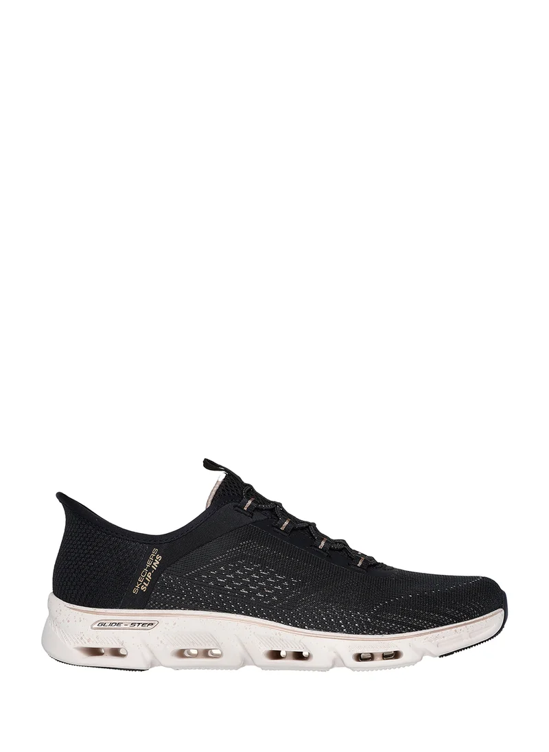 SKECHERS Glide-Step Gratify