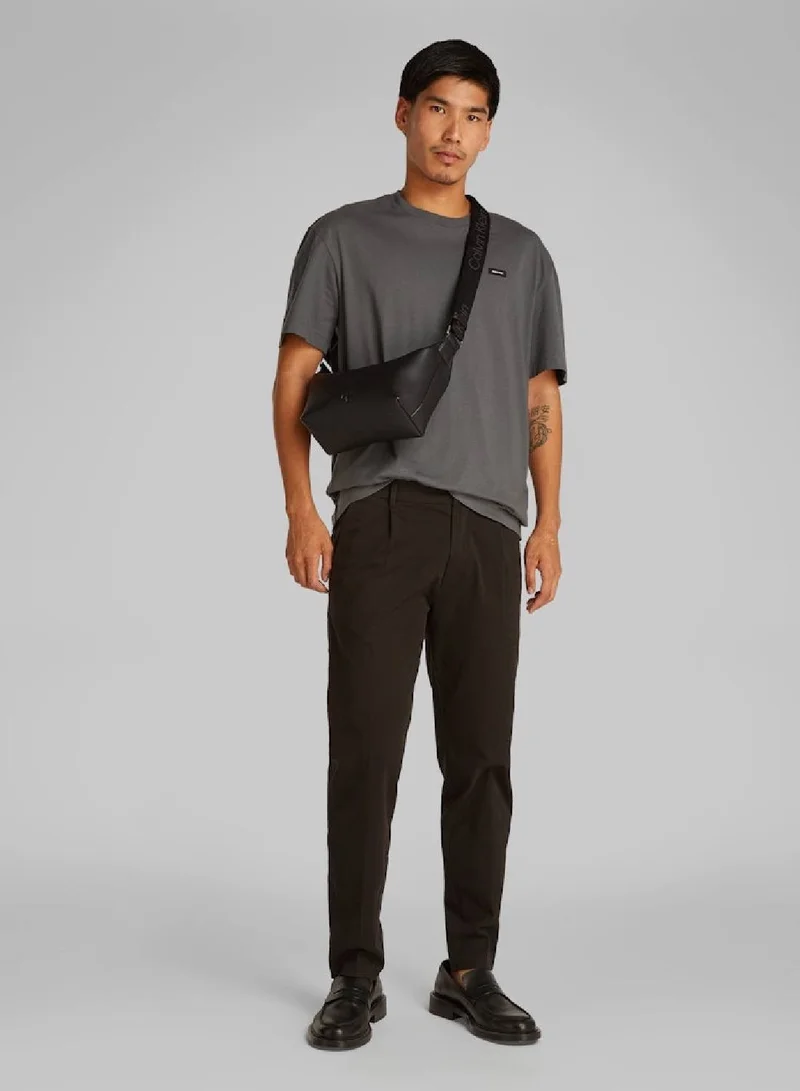 Calvin Klein Jeans Ultralight Shoulder Bag