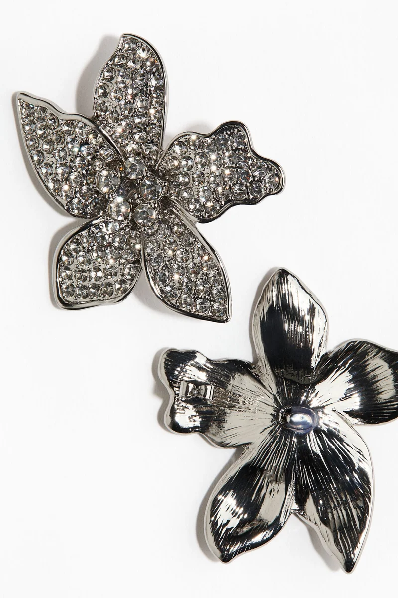 H&M Flower-shaped earrings
