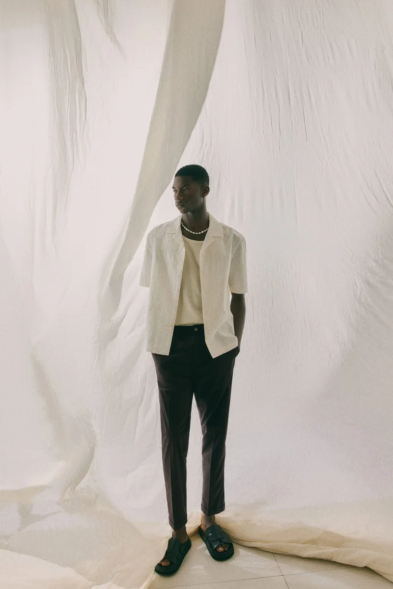 H&M Regular Fit Cropped cotton trousers