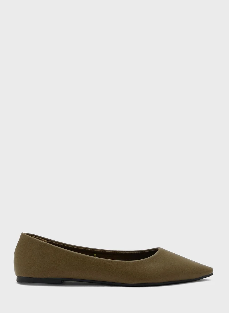 Rubi Prima Point Ballerinas