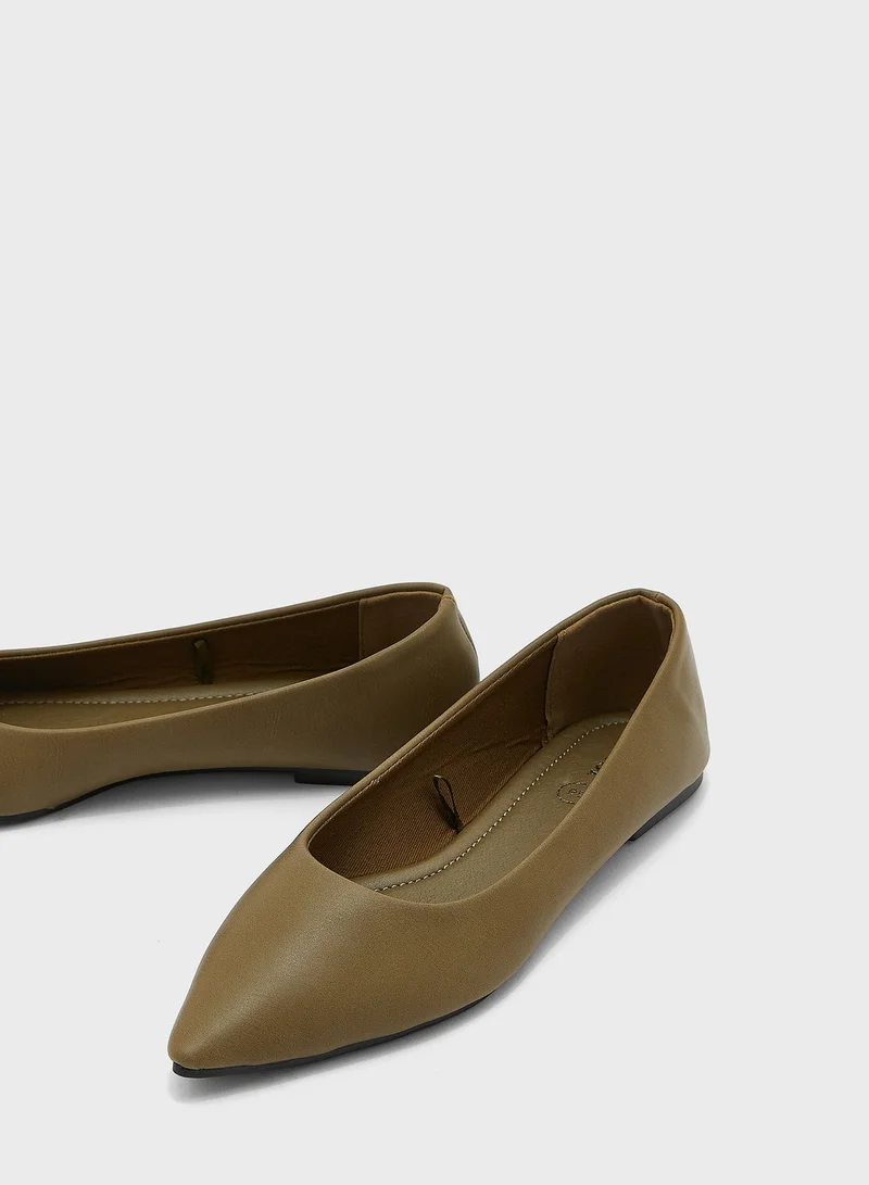 Rubi Prima Point Ballerinas