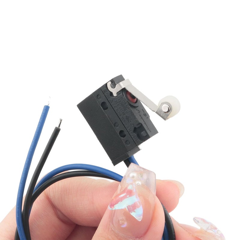 مفتاح صغير مقاوم للماء IP67 أسود مع رافعة أسطوانية محدودة محكمة الإغلاق - Image 4