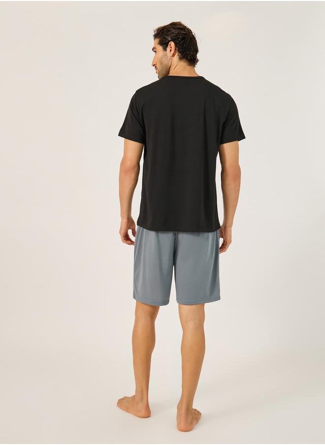 Styli - Graphic Printed Round Neck T-Shirt and Shorts Set - Image 1