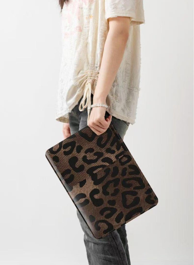 UrbanNest Laptop 14/13 Sleeve Case, PU leather, mouse pad included, water resistant, for Apple MacBook Pro/Air, Huawei, HP, Dell, Xiaomi and Other (Leopard Print) - Image 5