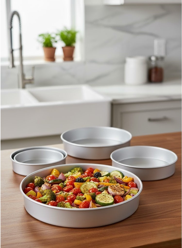 A set of 5 Medium Round Aluminum Trays - Image 1