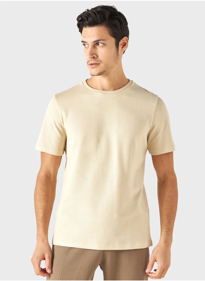 Iconic Textured Crew Neck T-Shirt