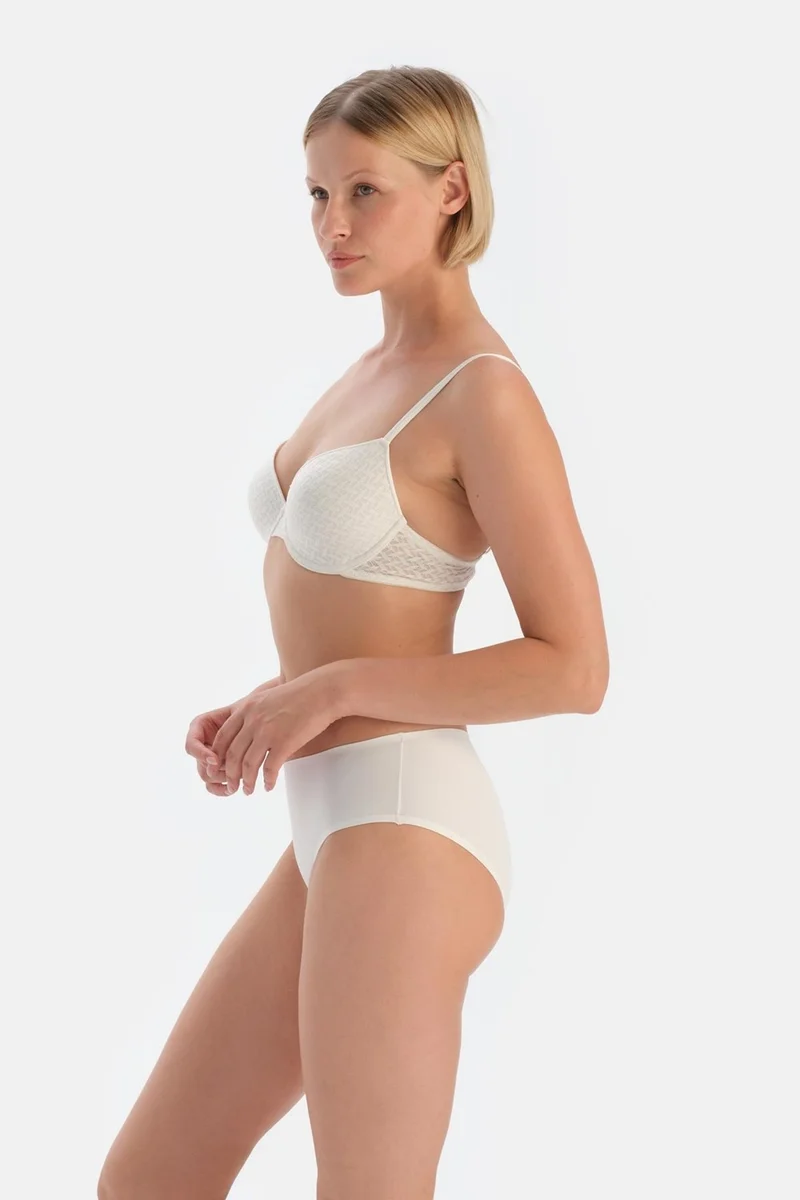 dagi White 5154KC Laser Cut Glue Hipster