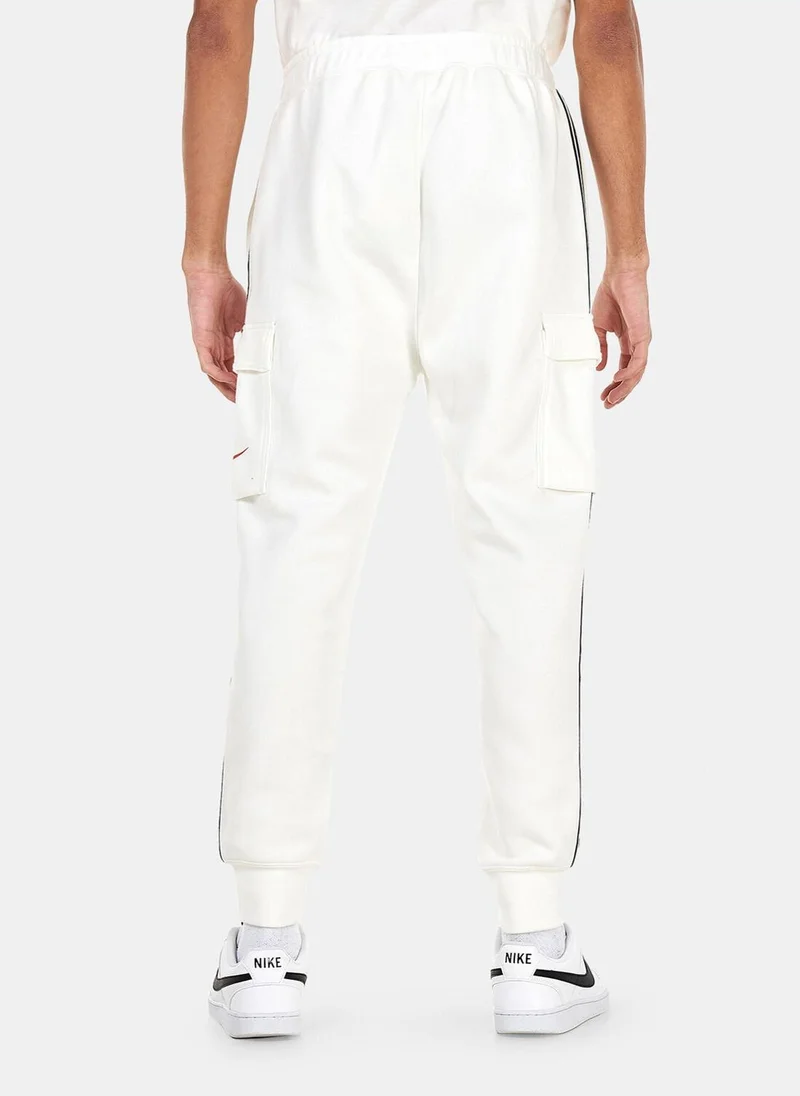 Nike Men's Sportswear Repeat Sportswear Cargo Pants