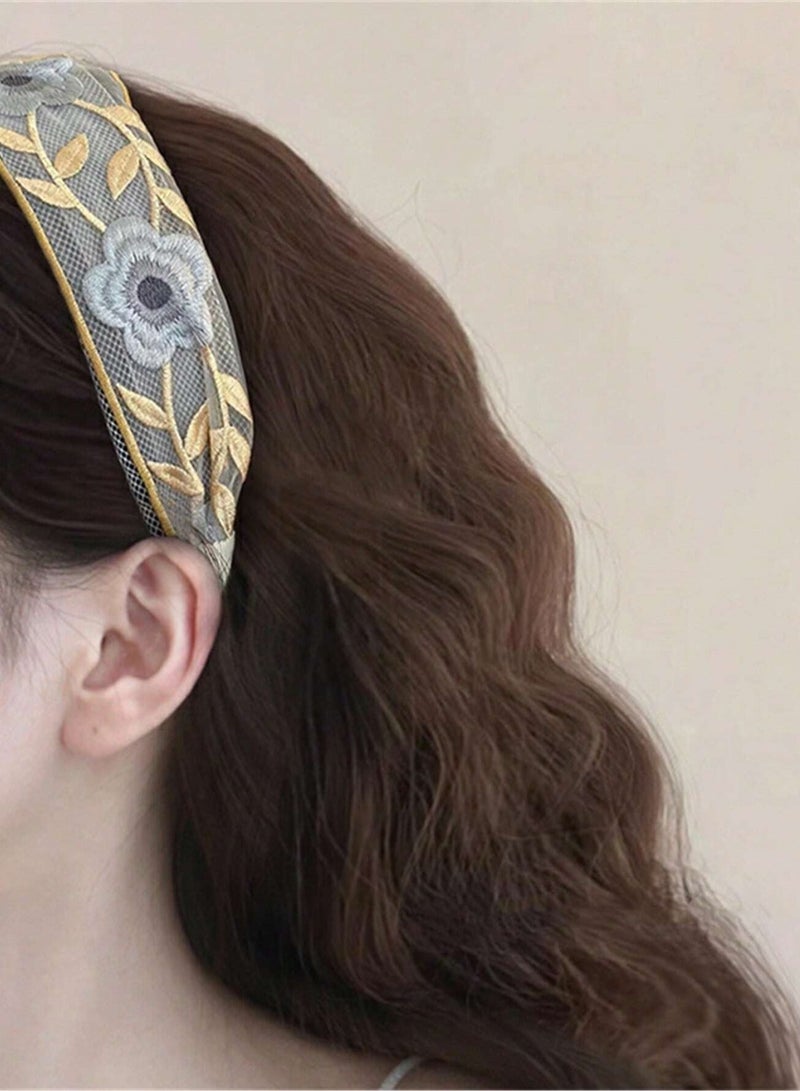 طوق شعر مجموعه من 3 قطع من اطواق الشعر المطرزه بالزهور تضيف لمسة ناعمة وعصرية لإطلالة البنات أو السيدات. - Image 4