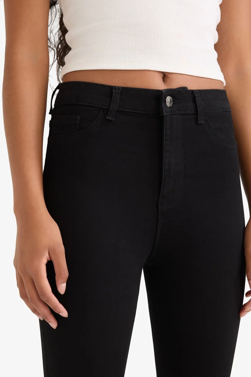Defacto  High Waist Ankle Length Jeans for Women | Best Price UAE