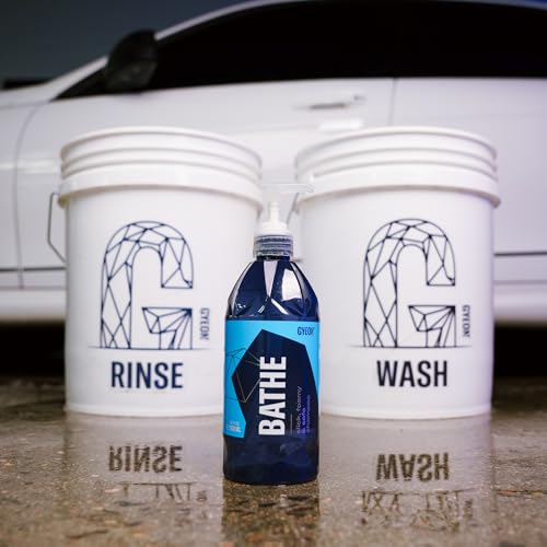 Gyeon quartz Q²M Bathe - Car Wash Soap - Wax and Ceramic Coating Safe - Highly Lubricated Foaming Car Wash Soap For Foam Cannon - Remove Loose Dirt and Grime - Great Addition to Car Wash Kit - Image 3