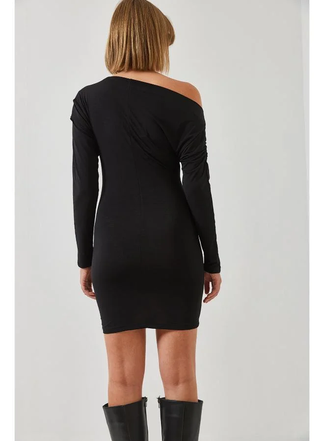 Ginger Assymetric Drop Shoulder Bodycon Dress