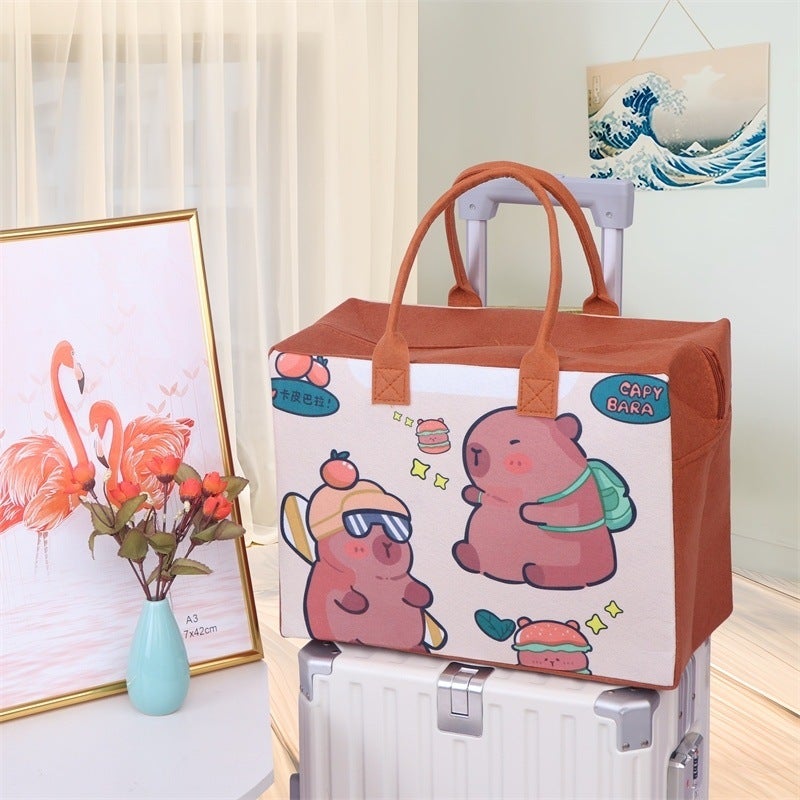 Felt Storage Cartoon Travel Bag Large Capacity Essential Storage Bag for Going Out Luggage Bag Trolley Case Can Be Used as a Suitcase Red brown hand-held red brown help two capibaras