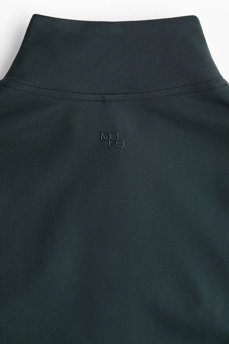 اتش اند ام جاكيت رياضي بسحّاب من نسيج سوفت موف