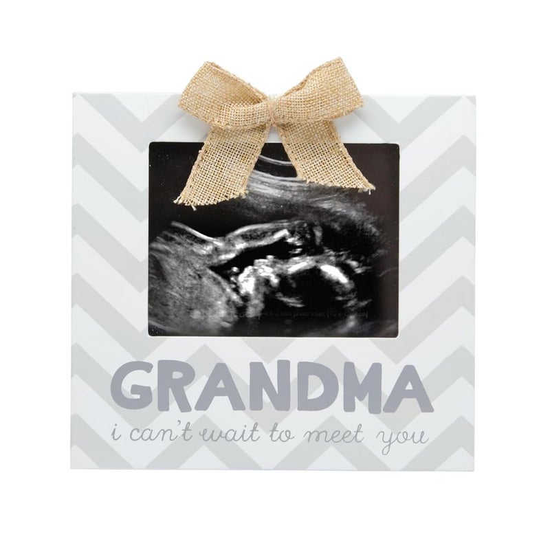 Pearhead Grandma Pregnancy Announcement Sonogram Picture Frame, Ultrasound Photo Frame for New Grandparents, Ideal Pregnancy Reveal Keepsake for Grandmothers, 4x5 Photo Insert, Chevron Gray - Image 1