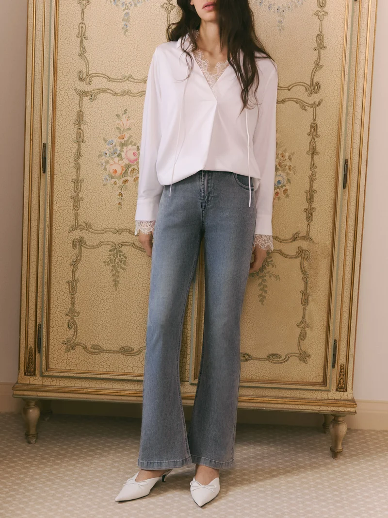 Lichi  Straight light-wash denim jeans for Women | Best Price UAE