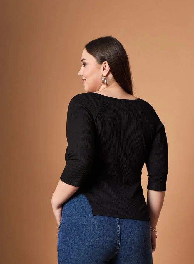 SASSAFRAS Plus Size Textured Rib Knit Sweetheart Neck Top by Styli