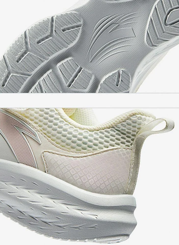 انتا أحذية جري أساسية