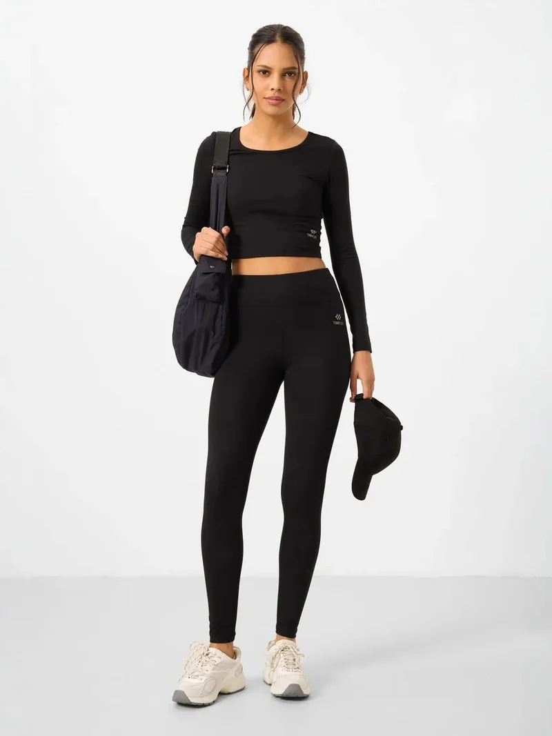 تومي لايف TOMMY Cotton Elastane Crop T-Shirt And Leggings Set