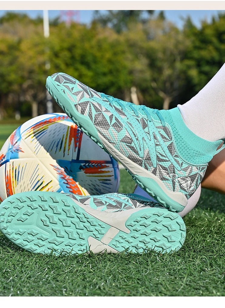 Generic - Mens Soccer Shoes For Outdoor Indoor Professional Youth Boys Soccer Shoes Unisex Soccer Shoes. - Image 1