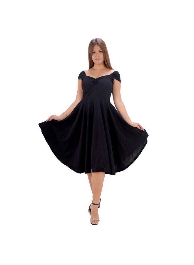 Fashion Group A SHORT BLACK WOMEN`S DRESS WITH CUFFS AND A WIDE POCKET  - Image 1