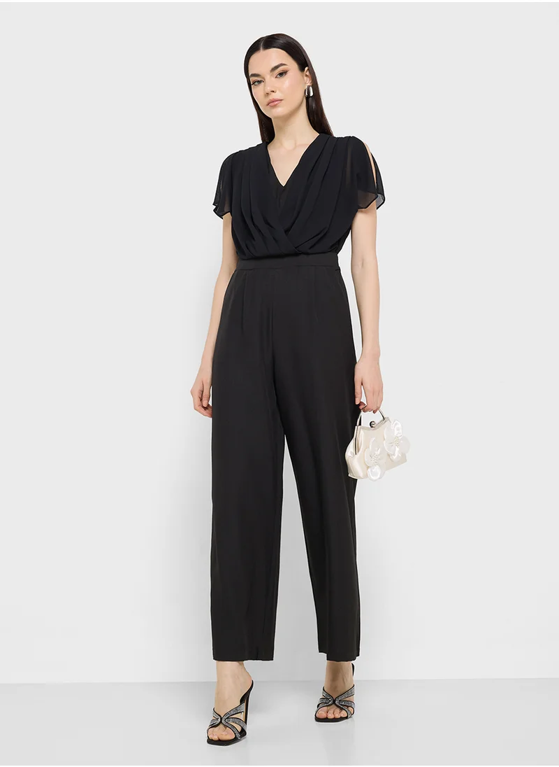 جينجر Cowl Neck Tailored Jumpsuit