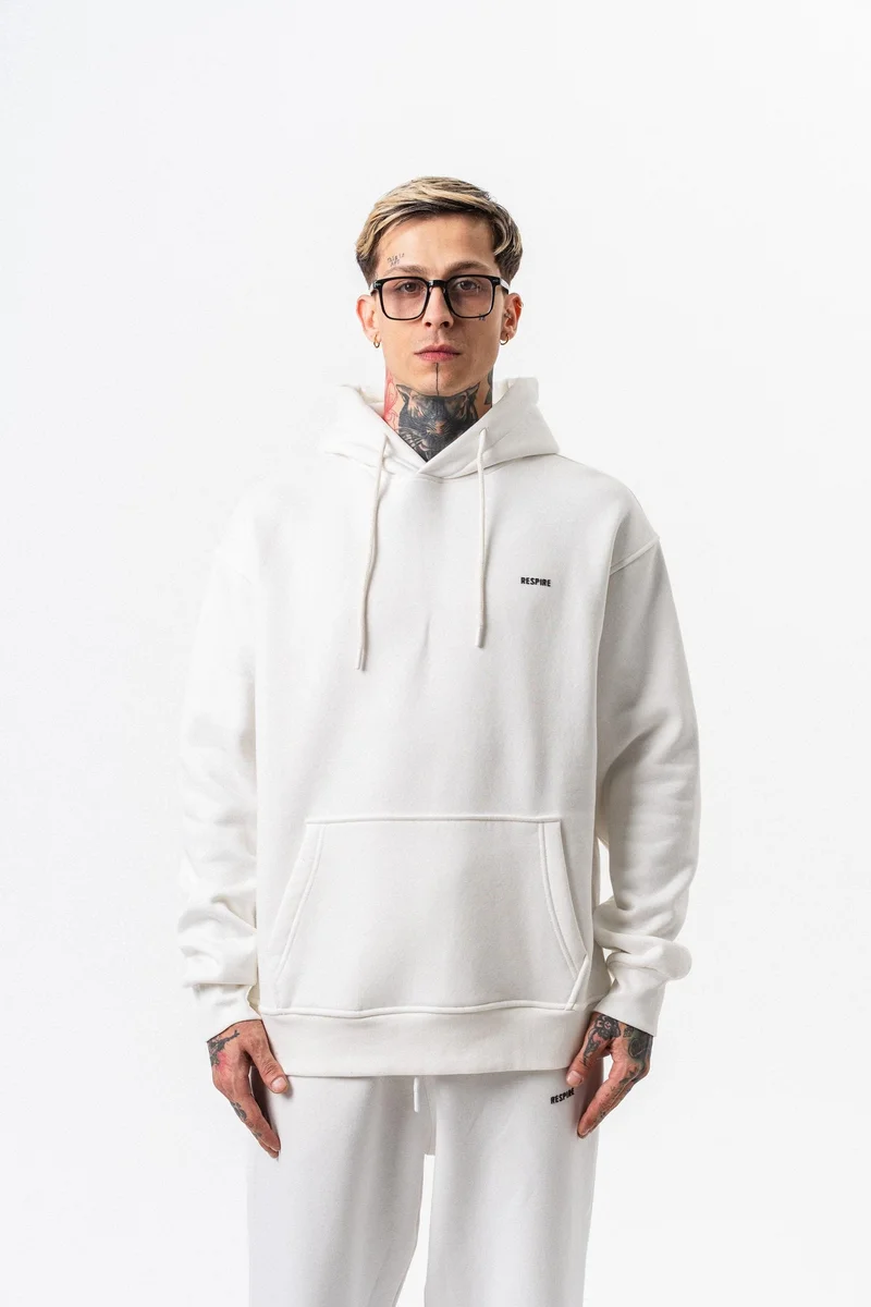 ريسباير هودي رجالي أساسي واسع (Oversize) بغطاء رأس بتفاصيل نص "Respire" لون إيكرو