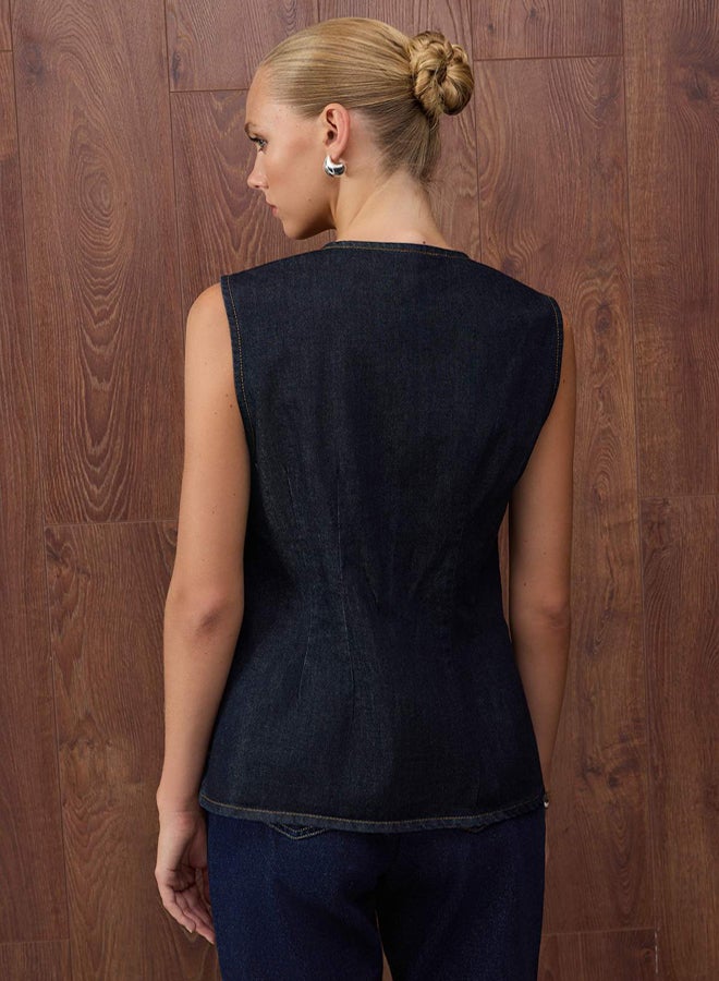 trendyol Dark Blue Button Detailed Fitted Denim Vest - Image 4