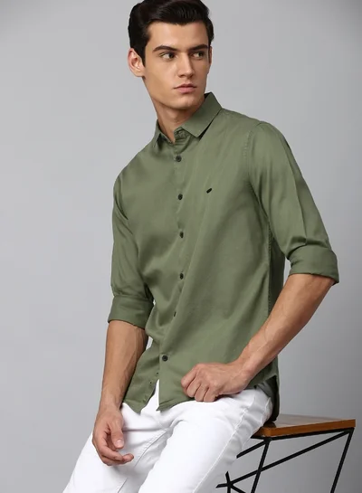 Dennis Lingo Slim Fit Dusty Green Men's Solid Shirt, Spread Collar, Full Sleeves, 100% Cotton
