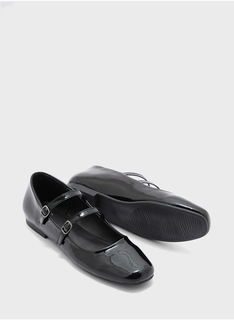جينجر Double Strap Mary Jane Ballerina