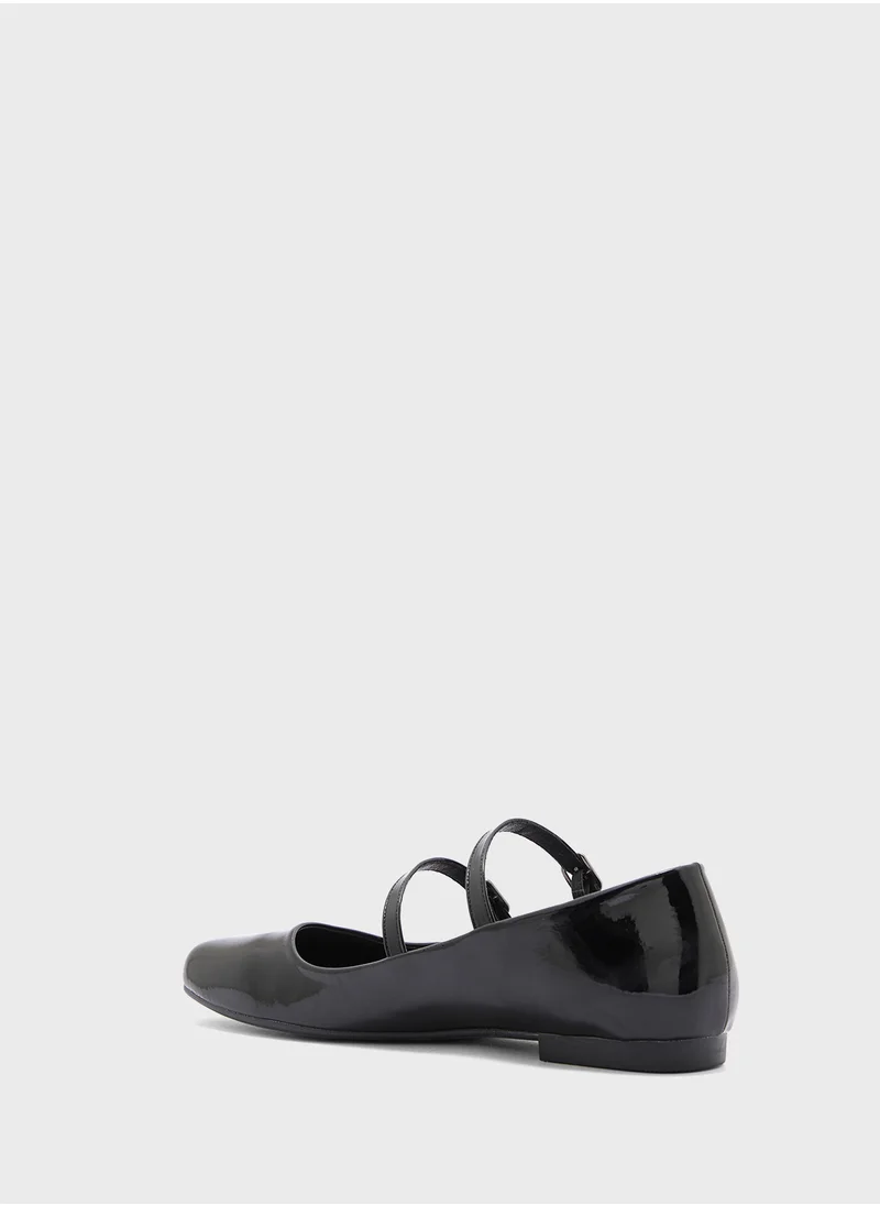 جينجر Double Strap Mary Jane Ballerina