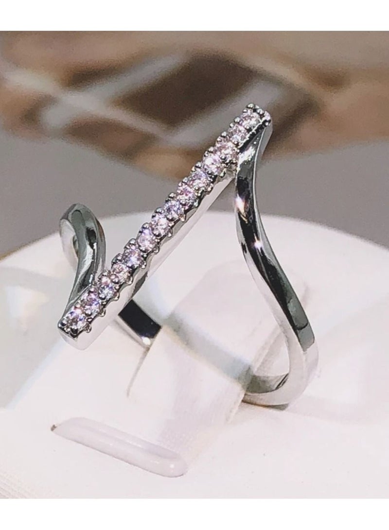 استراتيجية خاتم من الفضة الإسترليني عيار 925 مرصع بحجر الزركونيا - Image 4