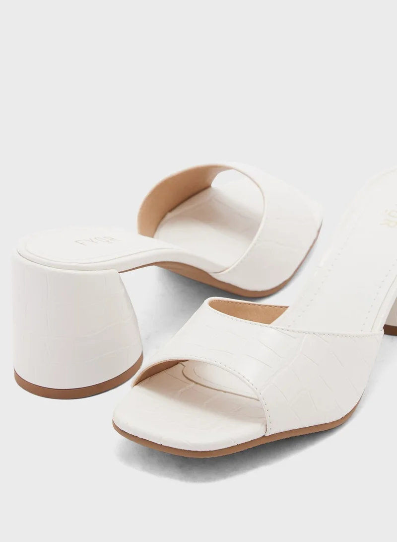 FYOR Block Mid Heel Sandals