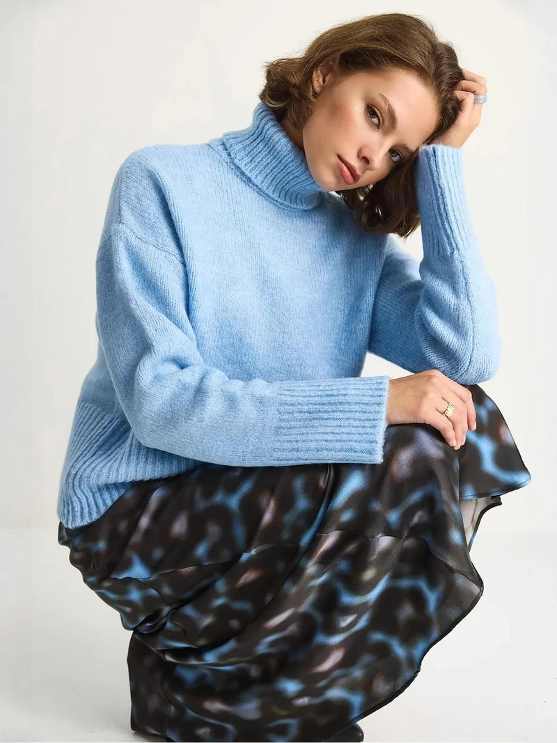 Bianco Lucci LUCCI Oversized Knit Turtleneck Sweater