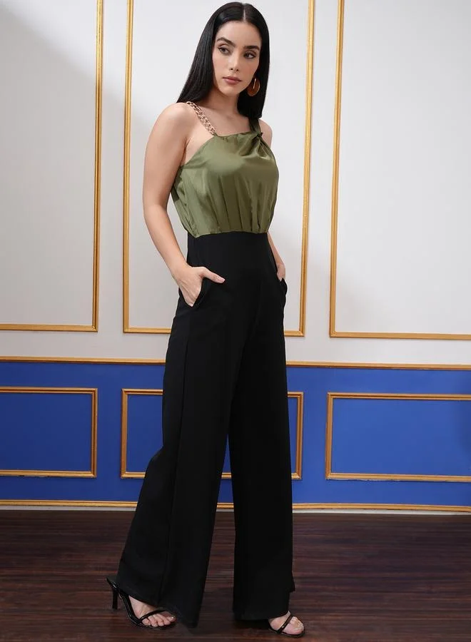 طوكيو توكيز جمبسوت كتف واحد بلون كتلة من طوكيو توكيز
