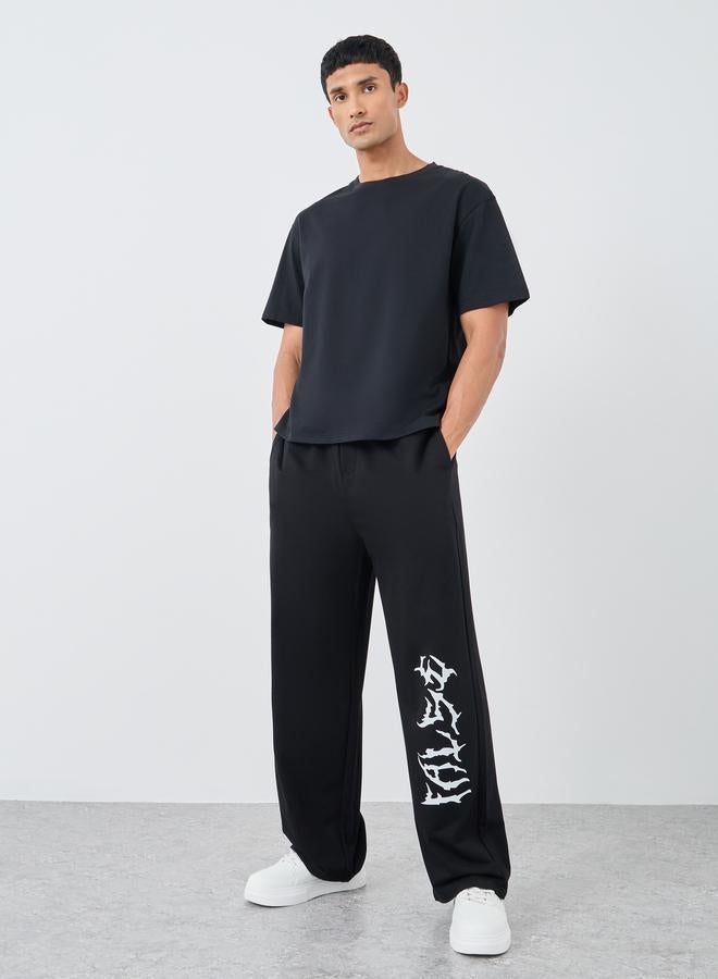 Styli Slogan Back Printed Crew Neck Oversized T-Shirt - Image 3