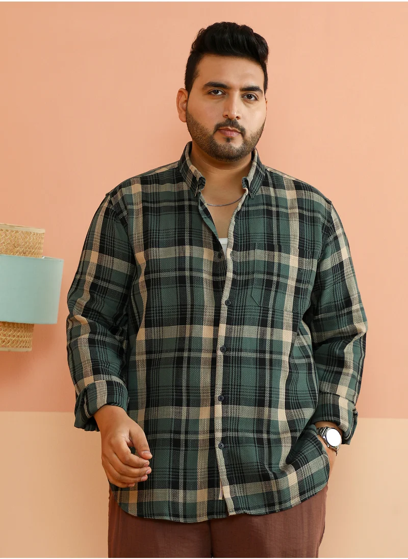 انستافاب بلس Instafab Plus Men's Emerald Green Tartan-Tactile Regular Shirt For Casual Wear | Spread Collar | Long Cuffed Sleeves | Button Closure | Plus Size Shirt Crafted With Comfort Fit For Everyday Wear